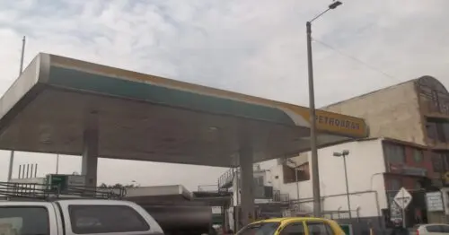ESTACION DE SERVICIO PETROBRAS CARRERA 69B ESTACION DE SERVICIO PETROBRAS CARRERA 69B